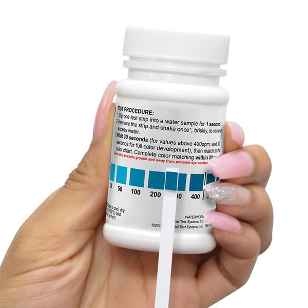 WaterWorks Free Chlorine Test Strips 0-750 ppm (mg/l) image 1